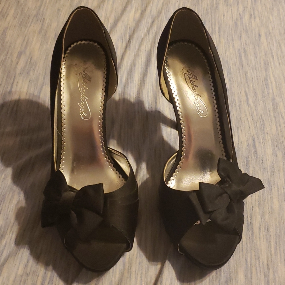 Black satiny Heels